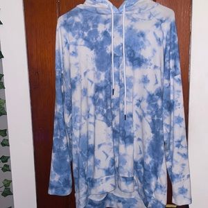 Blue and white tie dye long sleeve